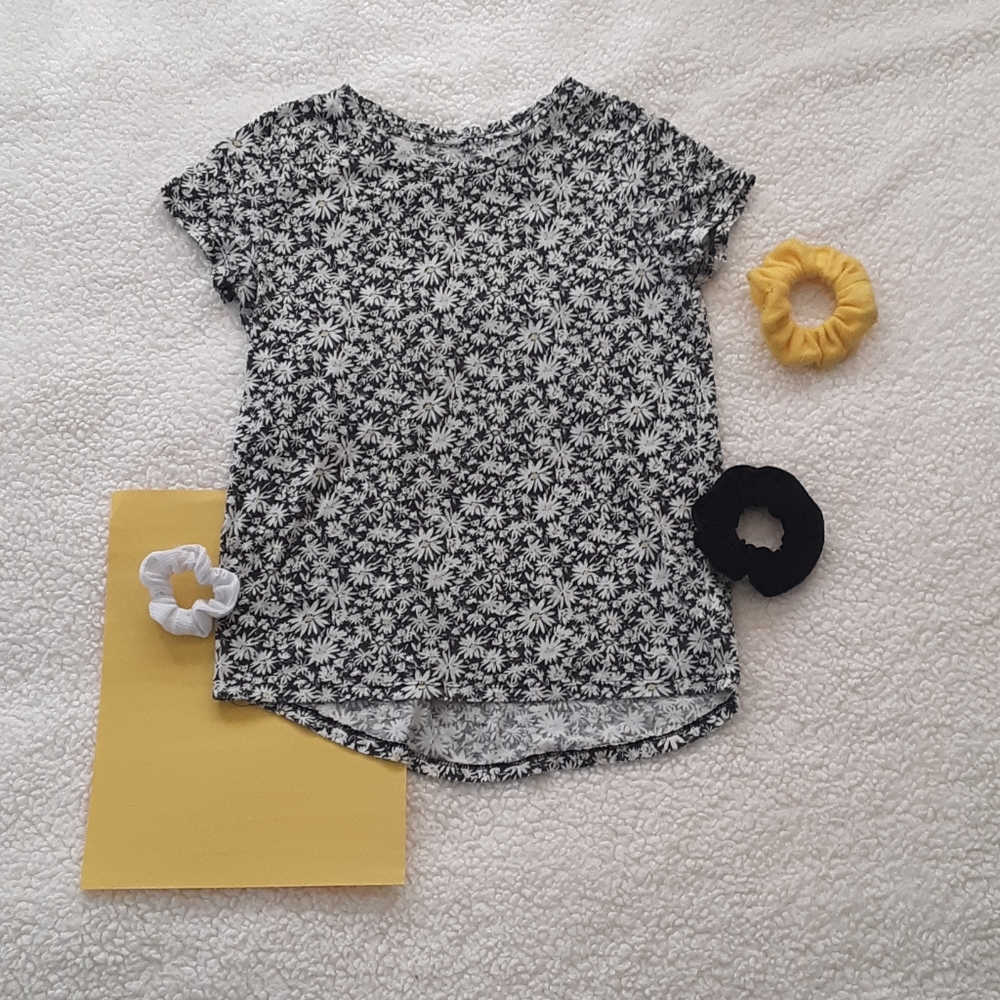 Old Navy brand girl's shirt